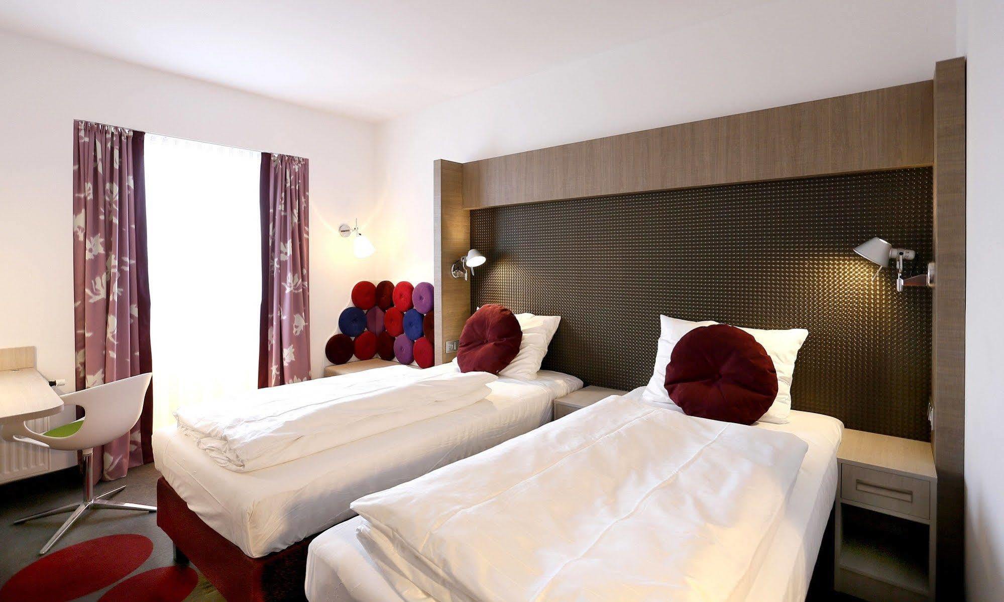 Hotel Smartino シュヴェービッシュ・ハル エクステリア 写真
